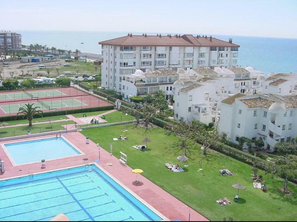 Apartamento Coral Beach ตอร์ร็อกซ์ ภายนอก รูปภาพ