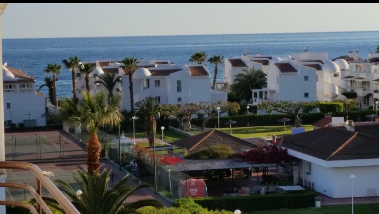 Apartamento Coral Beach ตอร์ร็อกซ์ ภายนอก รูปภาพ